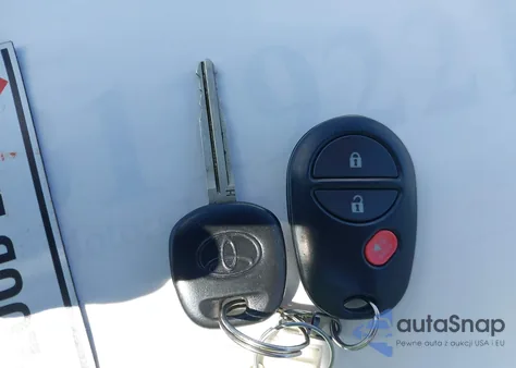 2018 Toyota Sienna L 7 Passenger from USA, damaged, VIN 5TDZZ3DC4JS913801